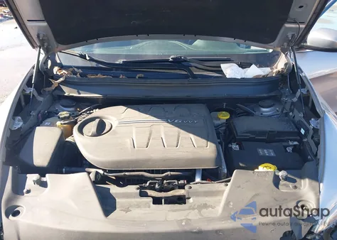 2018 Jeep Cherokee Latitude Plus 4X4 from USA, damaged, VIN 1C4PJMLX7JD609155